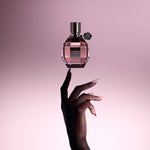 Viktor & Rolf Flowerbomb, Apa de Parfum Femei - 50ml