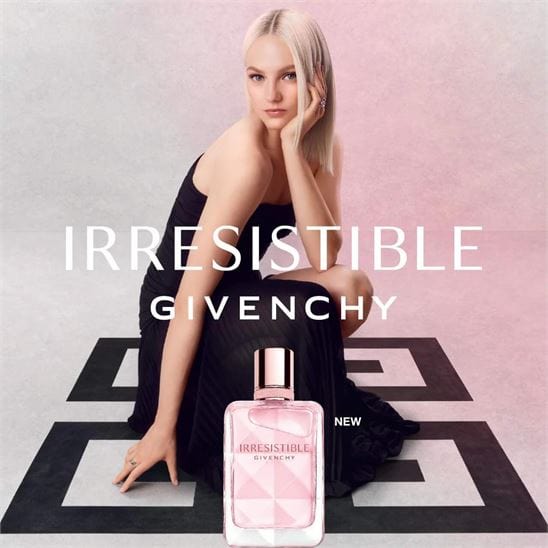 Givenchy Irresistible Very Floral, Apa de Parfum, Femei - 80ml